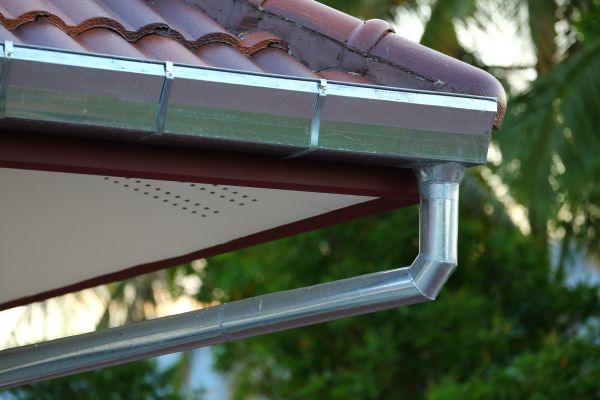 Metal Gutter Repair Service